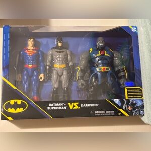 DC Comics Gray and Blue Batman Action Figures Playset .NIB.  1st Edition!